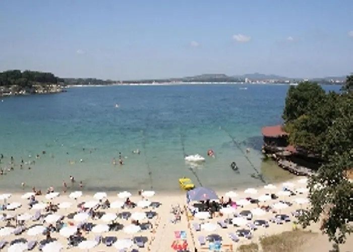 Хотел хотел парк 1 2*