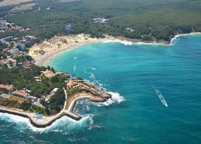 Хотел хотел парк 1 Китен