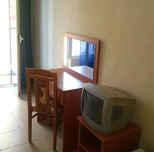 Хотел хотел парк 1